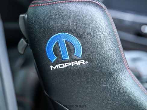 Used 2010 Dodge Challenger R/T w/ Mopar 10 Pkg image 33