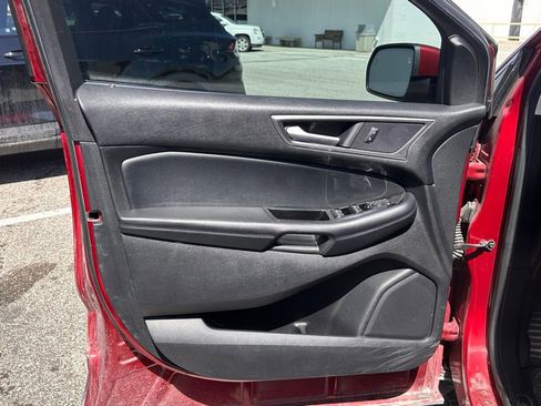 Used 2015 Ford Edge SEL w/ Equipment Group 201A AWD/4WD image 12