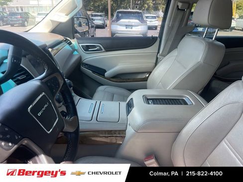 Used 2016 GMC Yukon Denali w/ Open Road Package AWD/4WD image 7