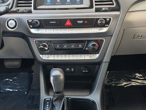 Used 2018 Hyundai Sonata SEL FWD image 15