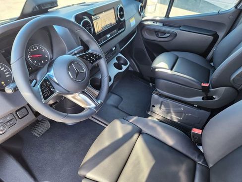 New 2026 Mercedes-Benz Sprinter 2500 image 7