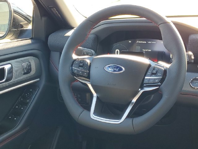 New 2027 Ford Explorer ST-Line w/ Premium Package AWD/4WD image 28