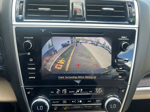 Used 2019 Subaru Outback 2.5i Limited image 24