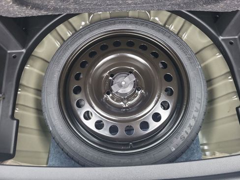 New 2026 Chevrolet Equinox ACTIV w/ Convenience Package III image 32