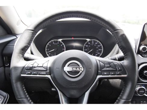 Used 2025 Nissan Sentra SV w/ All-Weather Package FWD image 15