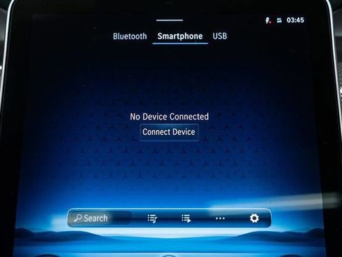 Used 2025 Mercedes-Benz GLC 43 AMG 4MATIC image 31