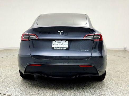 Used 2023 Tesla Model Y Long Range AWD/4WD image 6