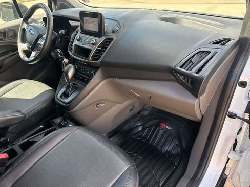 Used 2020 Ford Transit Connect XL FWD image 13