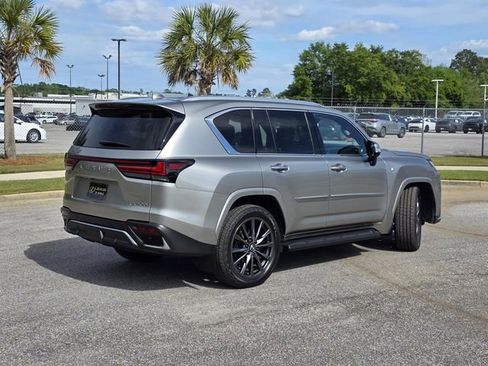 Used 2024 Lexus LX 600 F Sport image 5