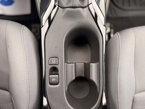 Used 2025 Toyota Corolla SE FWD image 15