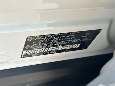 Used 2025 Toyota RAV4 XLE w/ Weather Package AWD/4WD image 37