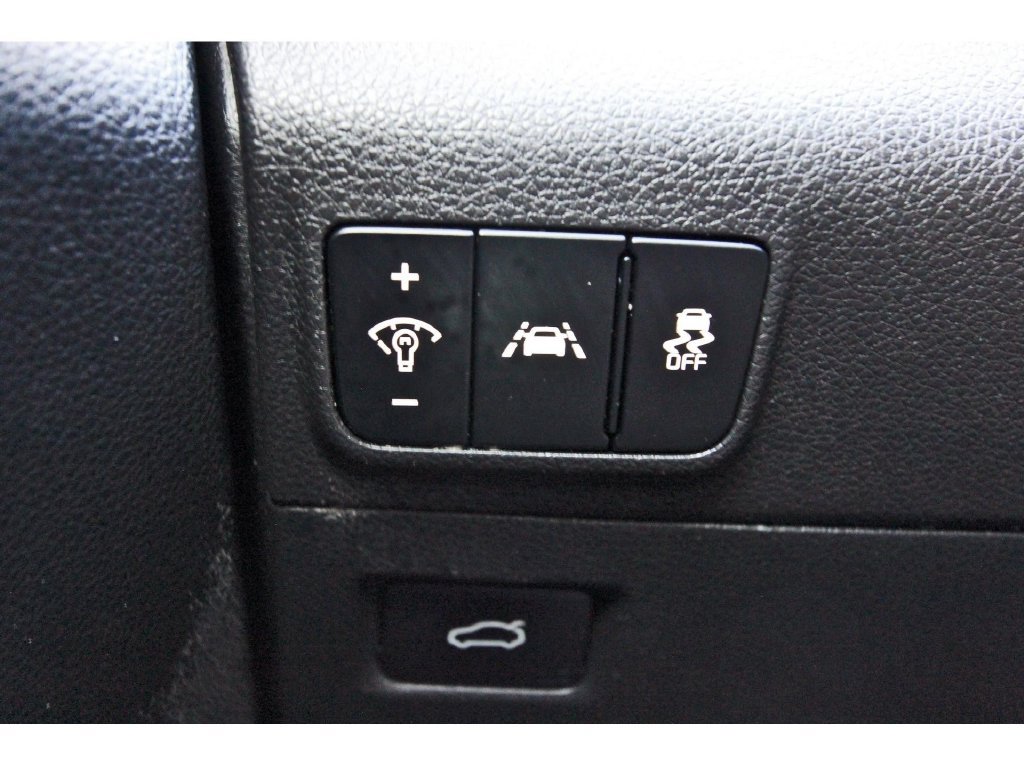 Used 2022 Kia K5 LXS FWD image 23