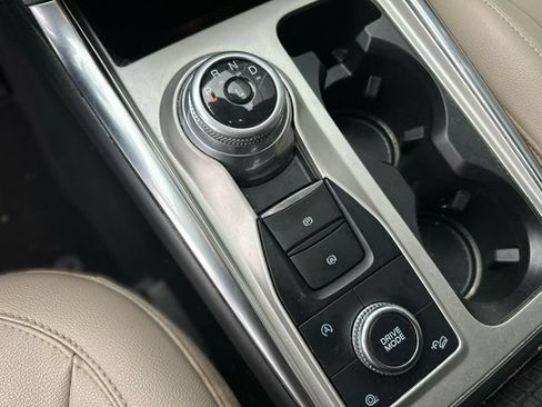 Used 2021 Ford Explorer Limited AWD/4WD image 21