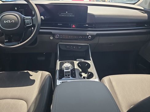 New 2026 Kia Carnival SX FWD image 15