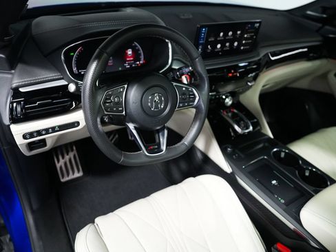 Used 2025 Acura MDX A-Spec AWD/4WD image 18