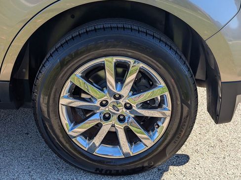 Used 2013 Ford Edge SEL image 34