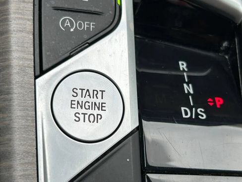 Used 2025 BMW 330i Sedan RWD image 45