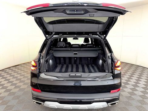 Certified 2024 BMW X5 xDrive40i w/ Premium Package AWD/4WD image 22