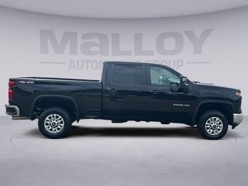 Used 2026 Chevrolet Silverado 2500 LT w/ Convenience Package AWD/4WD image 6