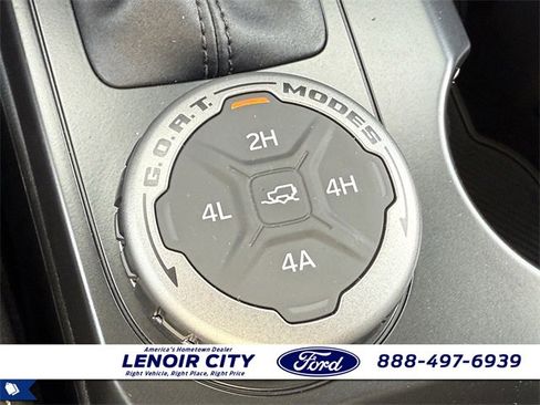 New 2025 Ford Bronco Badlands image 17