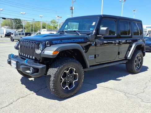 Used 2023 Jeep Wrangler Unlimited Rubicon 4xe w/ Steel Bumper Group AWD/4WD image 7