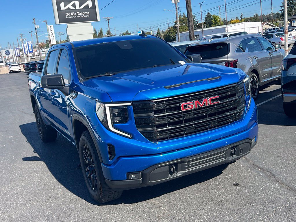 Used 2022 GMC Sierra 1500 Elevation w/ X31 Off-Road Package AWD/4WD image 7