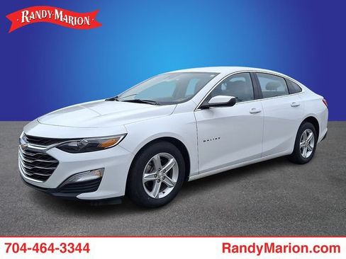 Used 2024 Chevrolet Malibu LS FWD image 1