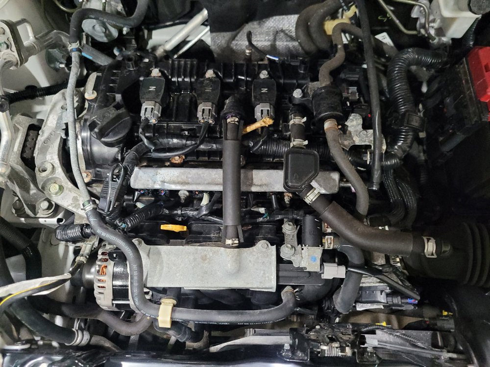 Used 2024 Nissan Kicks SV FWD image 30