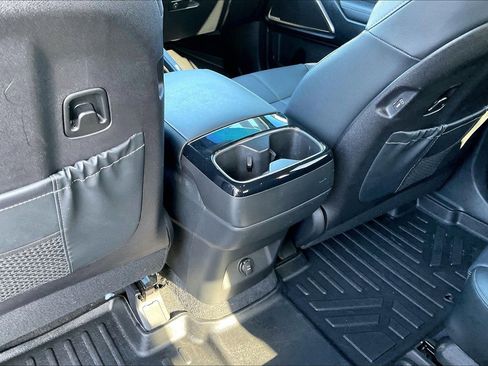 Used 2023 Kia Telluride SX image 10