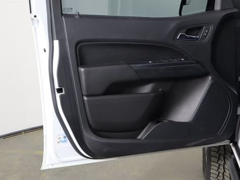 Used 2020 Chevrolet Colorado ZR2 AWD/4WD image 19