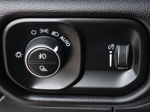 Used 2024 RAM 2500 Big Horn w/ Off Road Package image 17