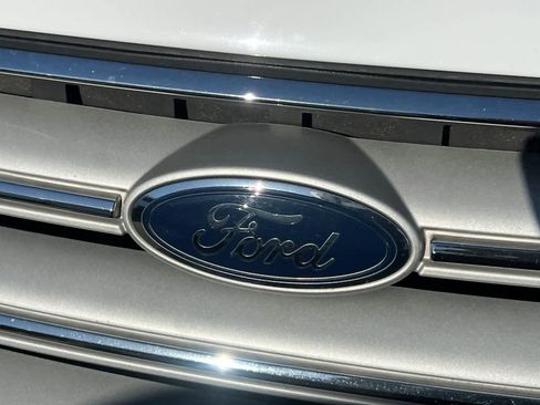 Used 2019 Ford Escape SE FWD image 13