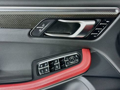 Certified 2020 Porsche Macan GTS AWD/4WD image 11