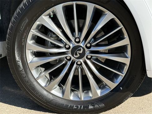 Used 2021 INFINITI QX80 Sensory w/ Cargo Package image 7