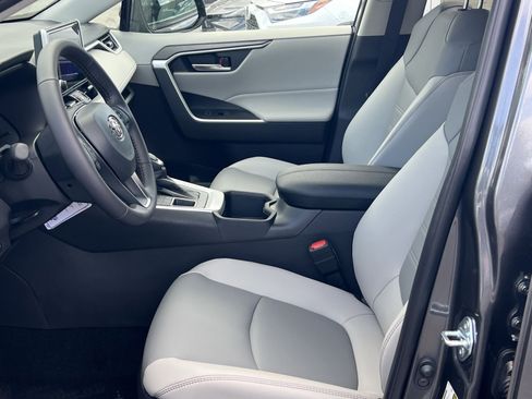 New 2025 Toyota RAV4 XLE Premium image 7