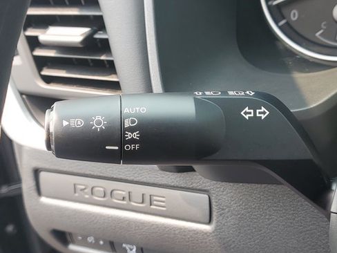Certified 2026 Nissan Rogue S FWD image 11