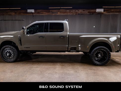 Used 2026 Ford F350 King Ranch w/ Chrome Package image 6