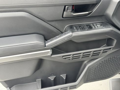 New 2026 Toyota Tacoma SR5 AWD/4WD image 18