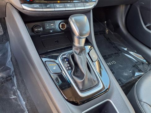 Used 2018 Hyundai Ioniq Limited w/ Limited Ultimate Package 03 image 22