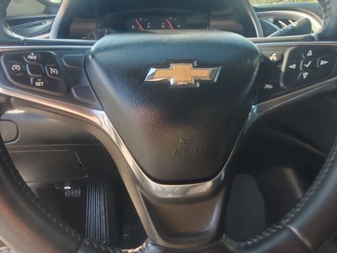 Used 2020 Chevrolet Malibu RS image 16