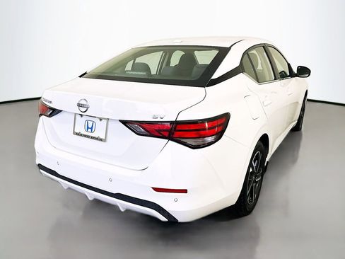 Used 2024 Nissan Sentra SV image 5