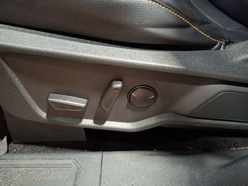 Used 2022 Ford Bronco Badlands image 11