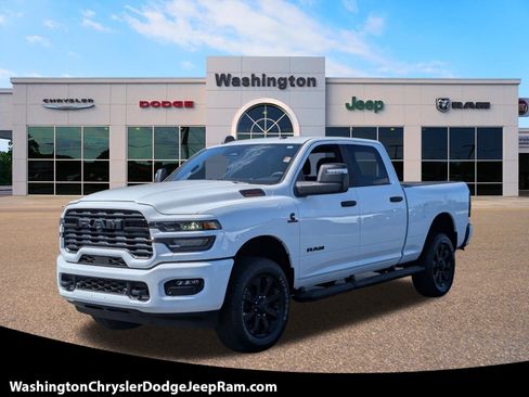 New 2026 RAM 2500 Big Horn AWD/4WD image 1