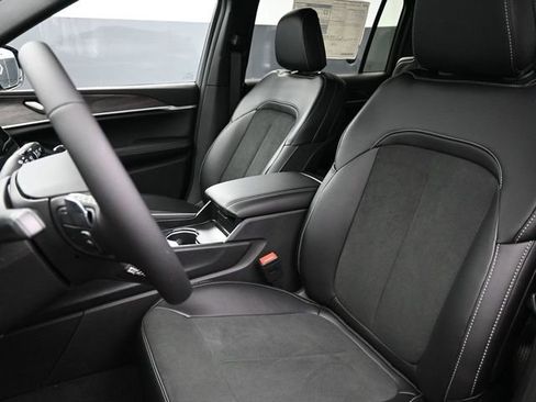 New 2026 Jeep Grand Cherokee L 4WD image 13