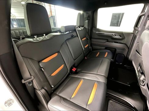 Used 2025 GMC Sierra 1500 AT4 AWD/4WD image 37