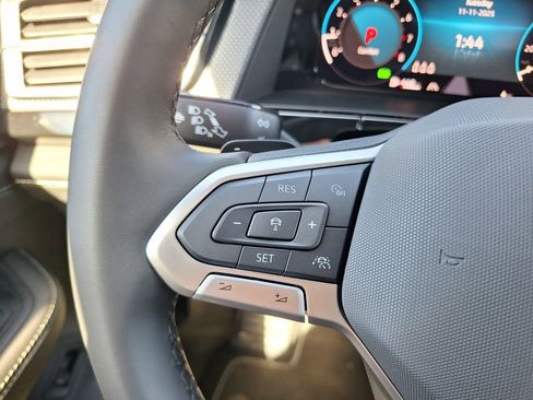 New 2026 Volkswagen Atlas Cross Sport SEL Premium R-Line image 18