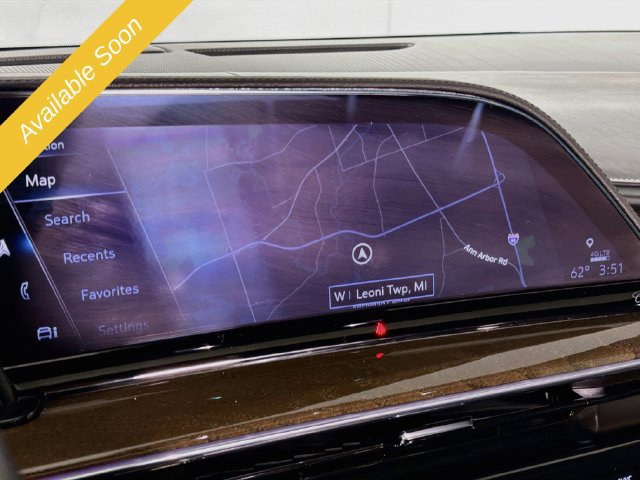 Used 2023 Cadillac Escalade Sport Platinum w/ LPO, ONYX Package AWD/4WD image 14