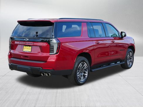 Used 2026 Chevrolet Suburban Z71 w/ Z71 Off-Road Package AWD/4WD image 7