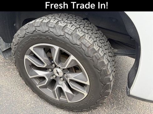 Used 2021 Chevrolet Silverado 1500 RST w/ Bed Protection Package RWD image 6