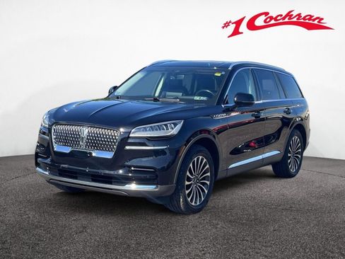 Used 2023 Lincoln Aviator Reserve w/ Equipment Group 201A AWD/4WD image 11